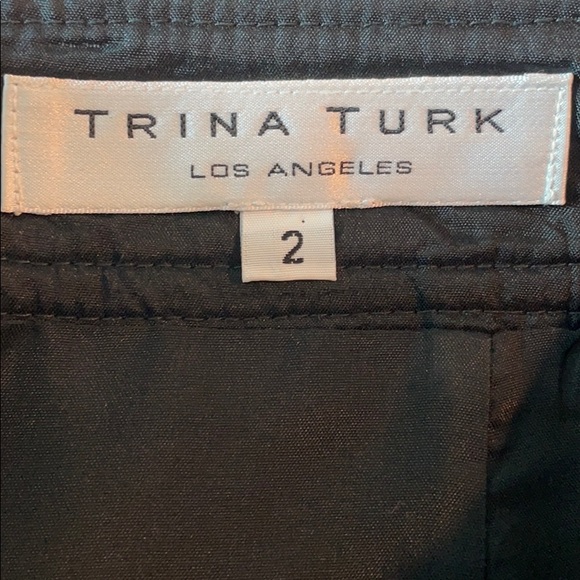 Elegant Trina Turk suit set. Short Jacket w/ skirt - Picture 7 of 10